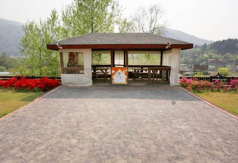 Gapyeong Morning Feel House Pension
