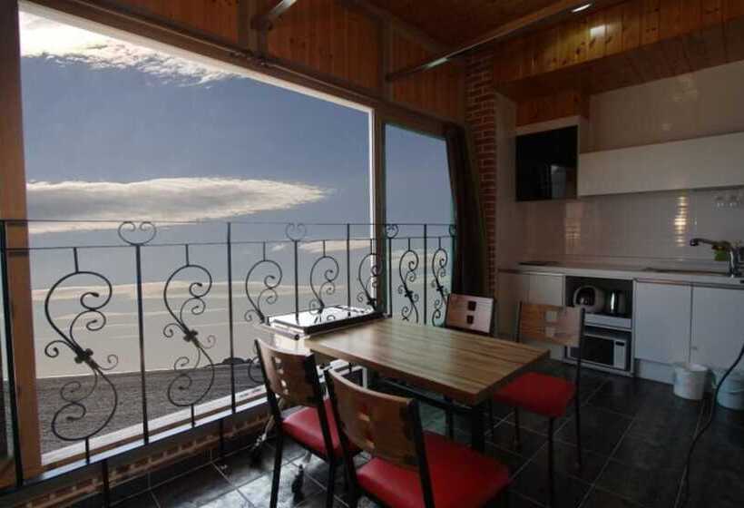 Goseong Daori Pension