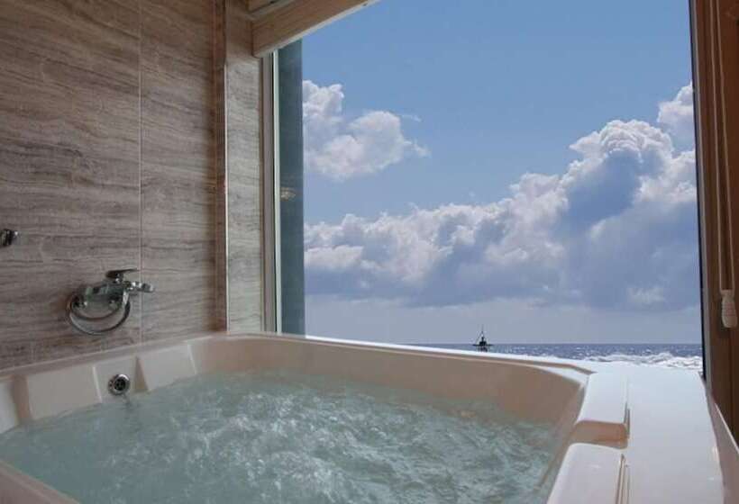 Goseong Daori Pension