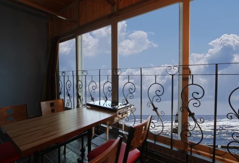 Goseong Daori Pension