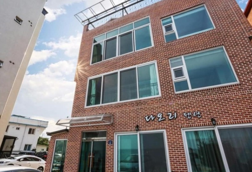 Goseong Daori Pension