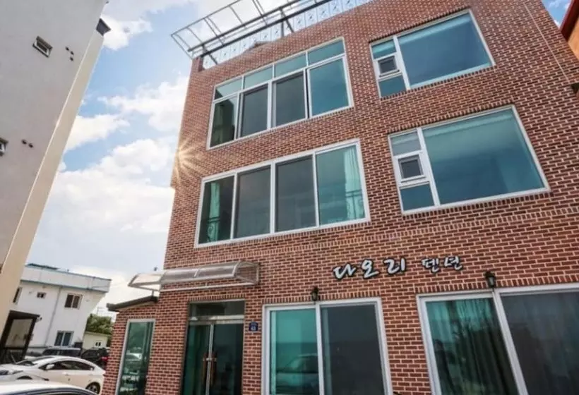 Goseong Daori Pension