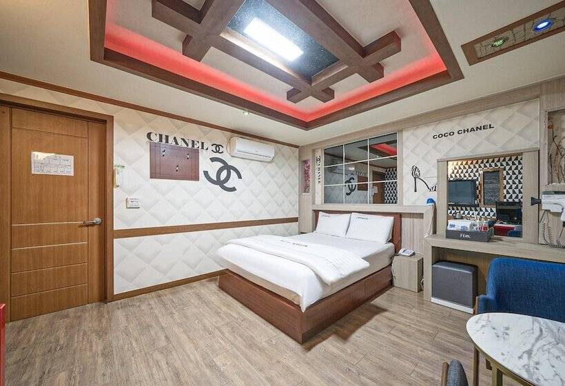 Gumi Wonpyeongdong Sponge Motel