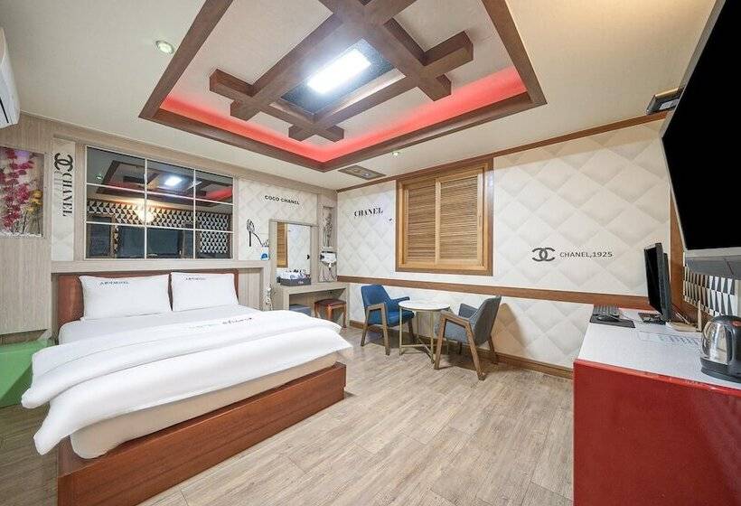 Gumi Wonpyeongdong Sponge Motel