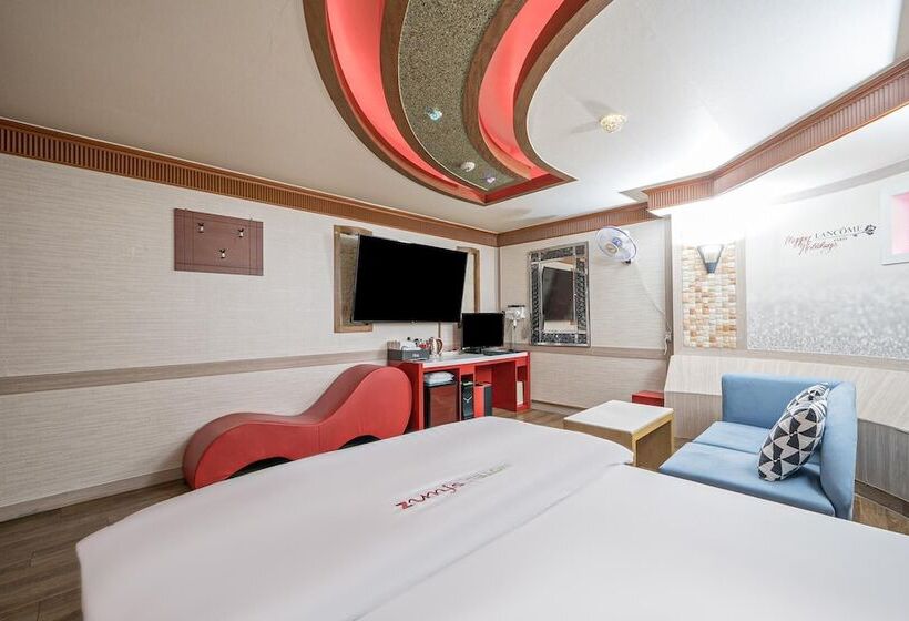 Gumi Wonpyeongdong Sponge Motel