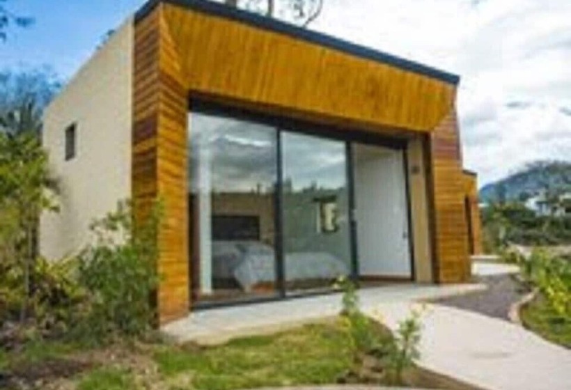 Hotel Nayon Xtream Valley By Rotamundos