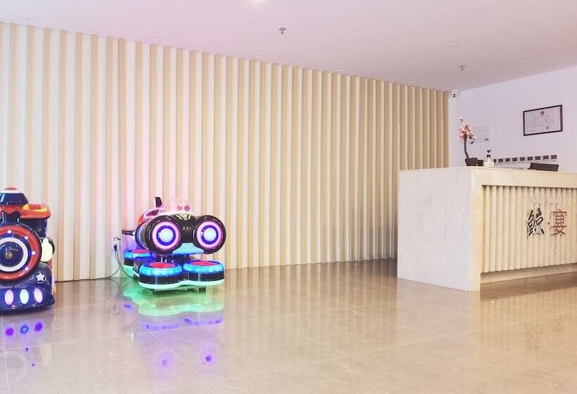 בית מלון כפרי Sanya Discovery Ocean World