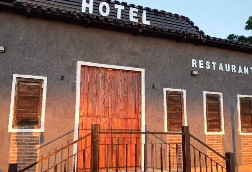 Hotelli Villa Nature