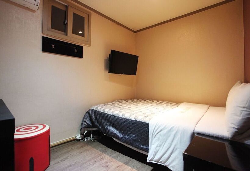 Motel Anyang The One