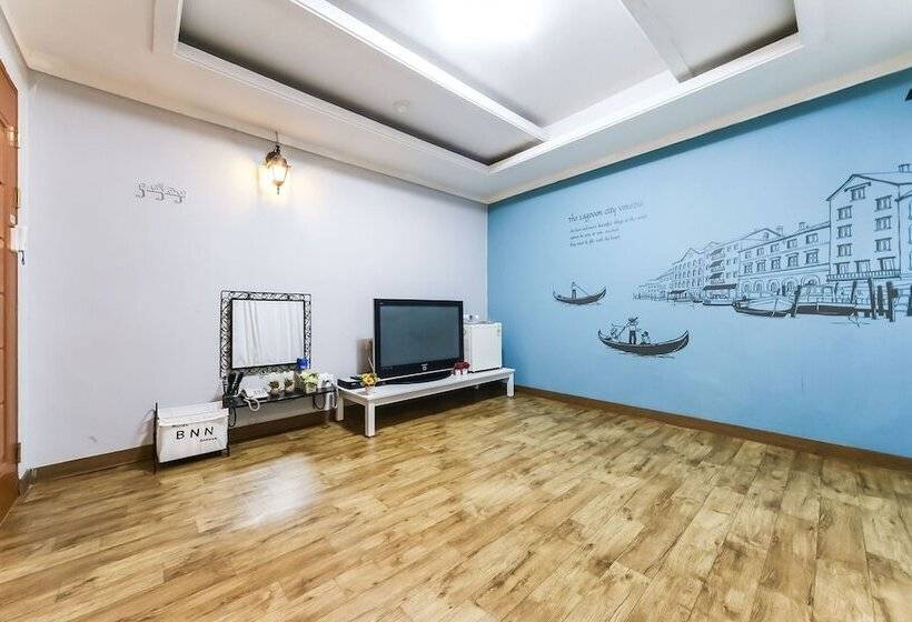 汽车旅馆  Banana Biztel Jukdo Market Pohang