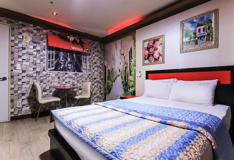 Motel Changwon Bonggokdong Seven