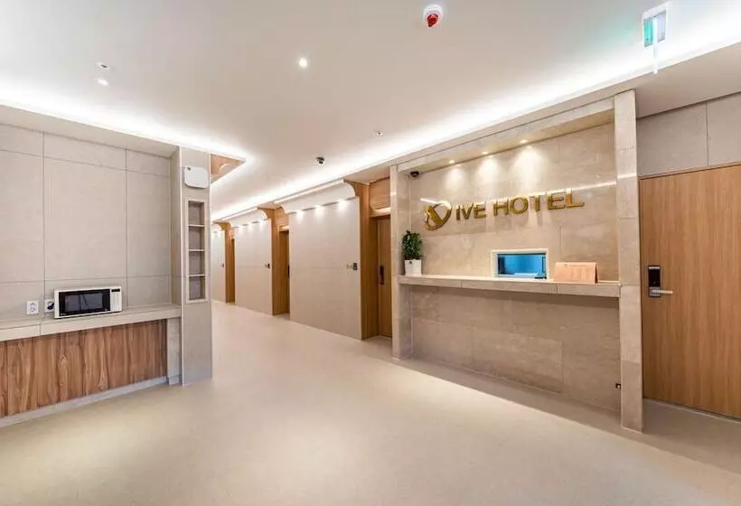 Motelli Changwon Masan Ive