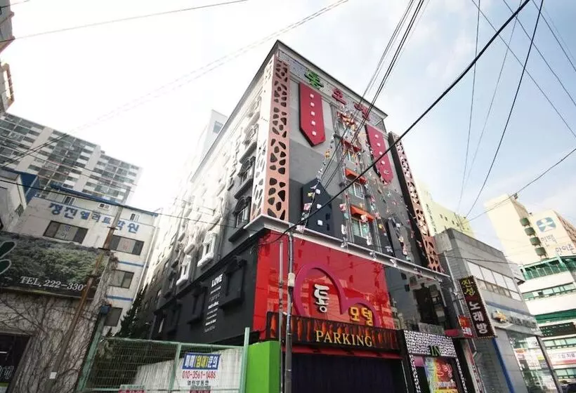 Motelli Changwon Masan Tong