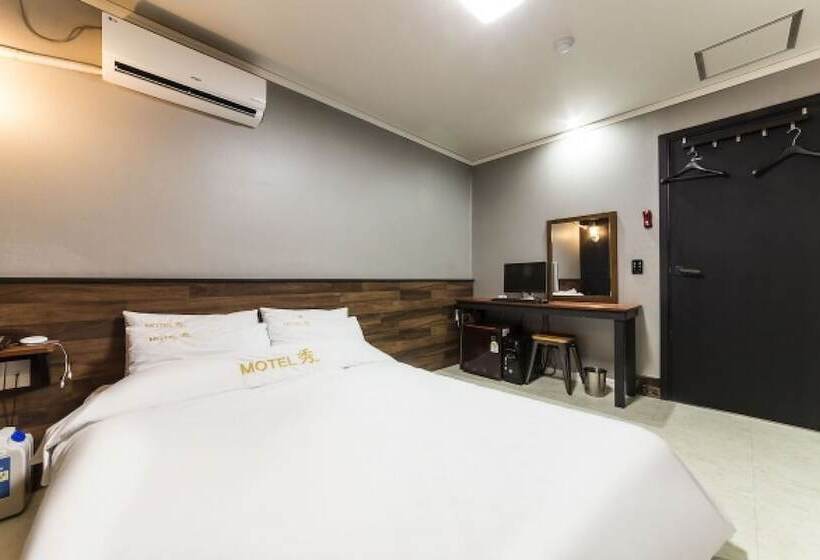 Motell Chuncheon Soo