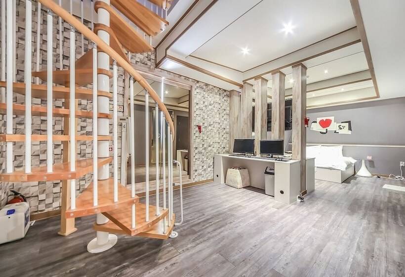 Motel Gimhae Eobangdong Miin