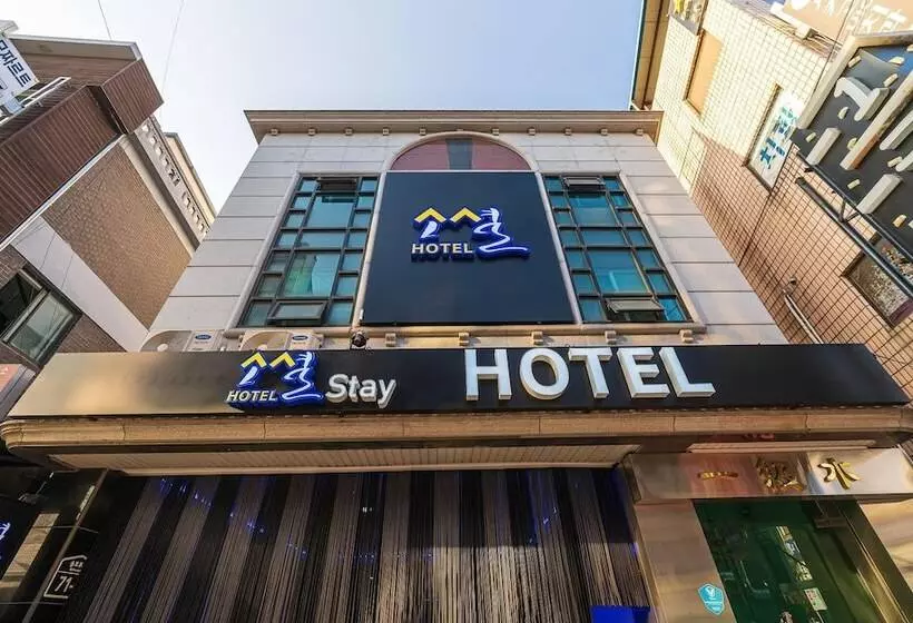 Motelli Pocheon Social