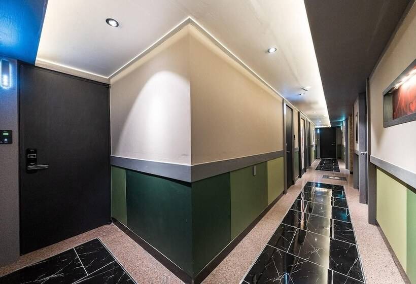 모텔 Pocheon Social