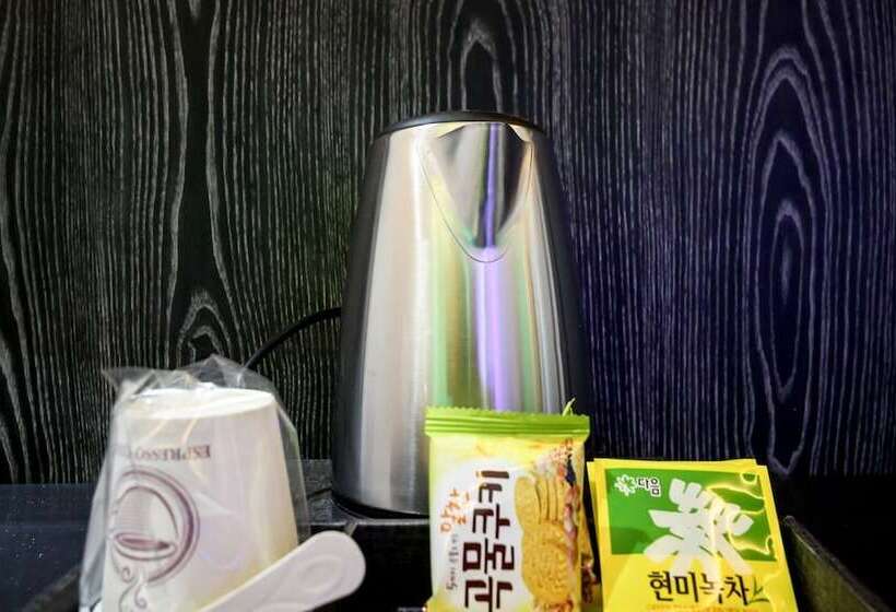 מוטל Sancheong Hyu And Joy