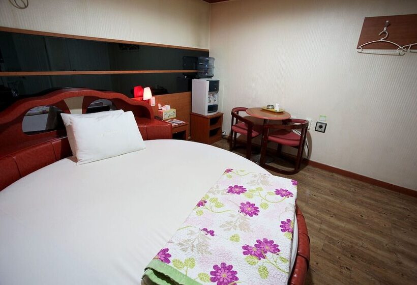 모텔 Yangpyeong Aria