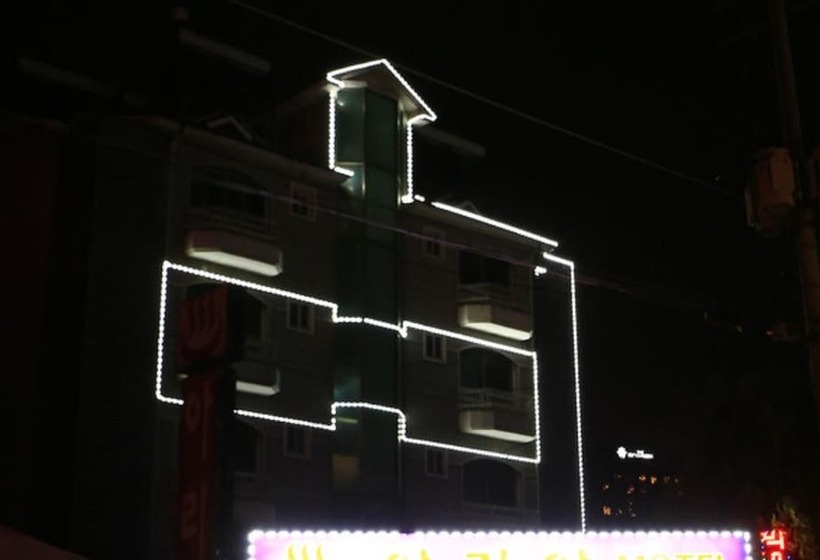 모텔 Yangpyeong Aria