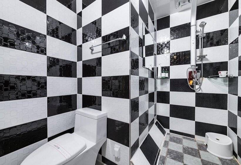 Sacheon Bee Self Checkin Motel