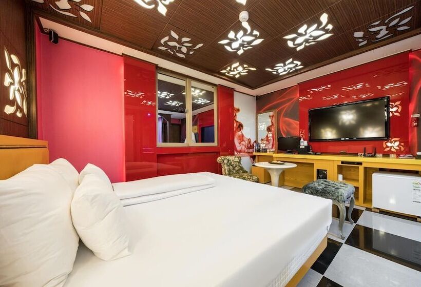 Sacheon Bee Self Checkin Motel