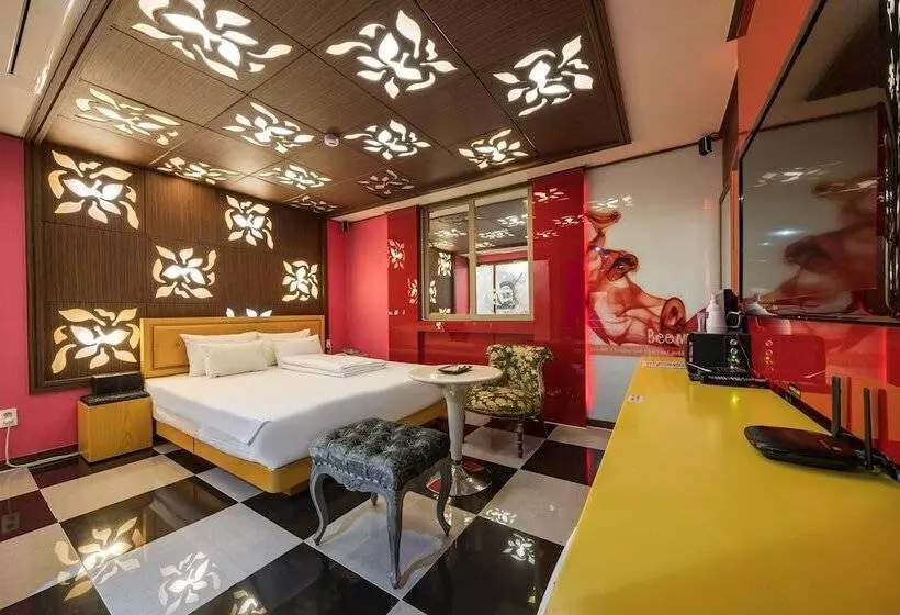 Sacheon Bee Self Checkin Motel