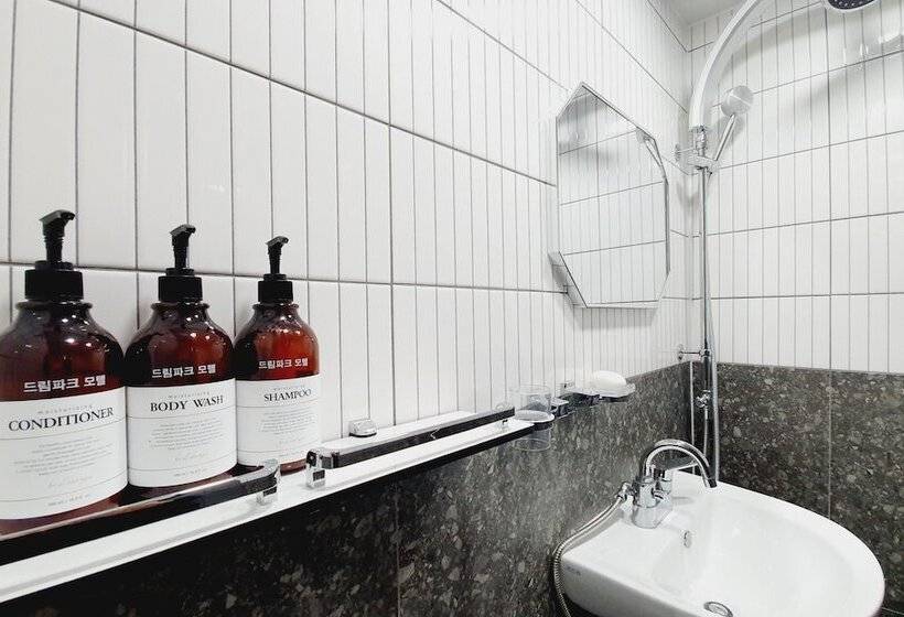 Wonju Dream Park Motel