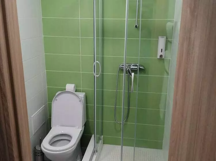 Freezone Inn   Hostel