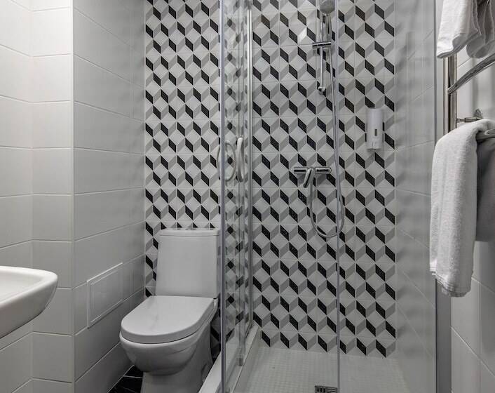 Freezone Inn   Hostel