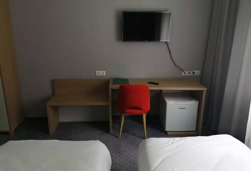 Freezone Inn   Hostel