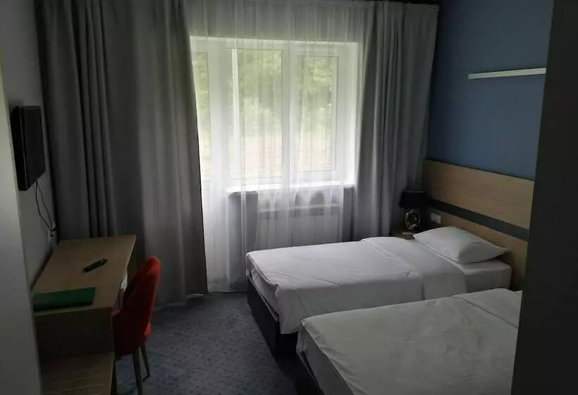 Freezone Inn   Hostel