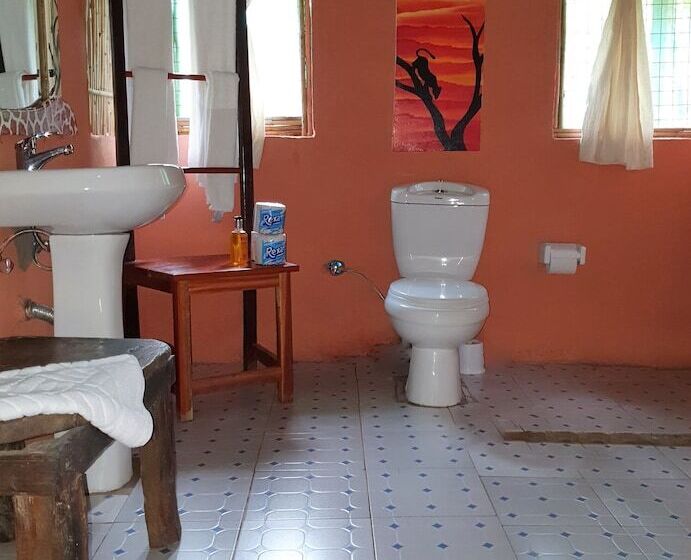 בית מלון כפרי Africa Safari Maasai Boma