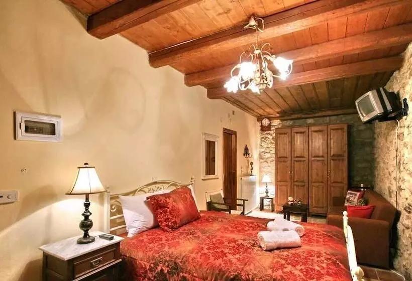 ホテル Archontiko Kolokotroni