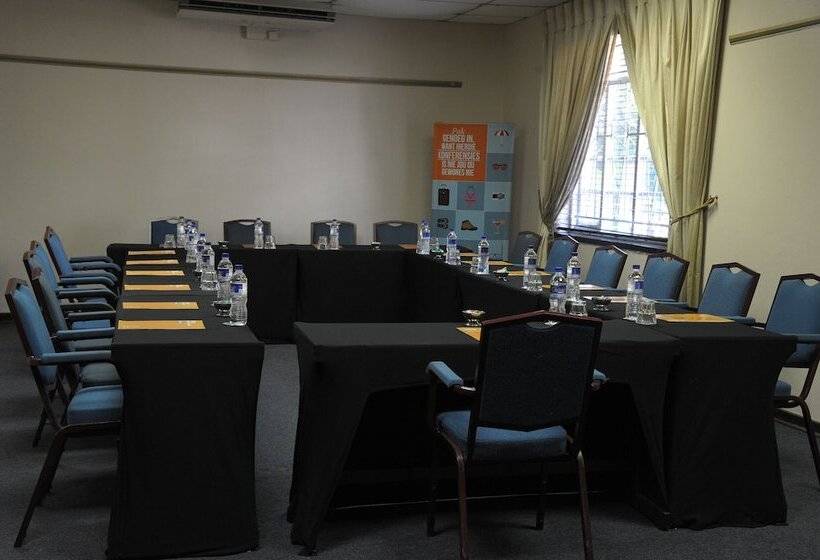 호텔 Atkv Buffelspoort