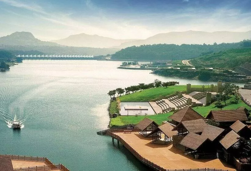 Hotelli Aveda Suites At Aamby Valley City