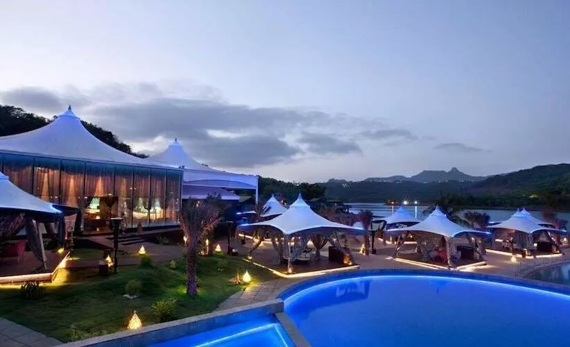 Hotelli Aveda Suites At Aamby Valley City