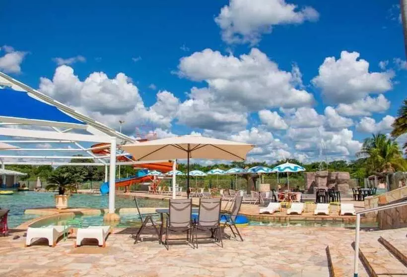 هتل Beach World Park   Rio Preto