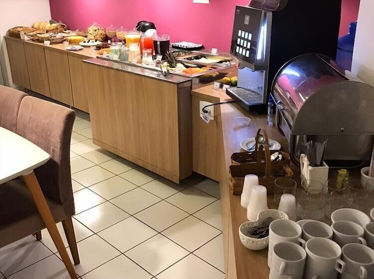 هتل Beach World Park   Rio Preto