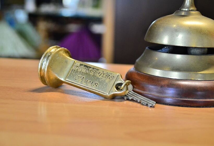 فندق Deutsches Haus