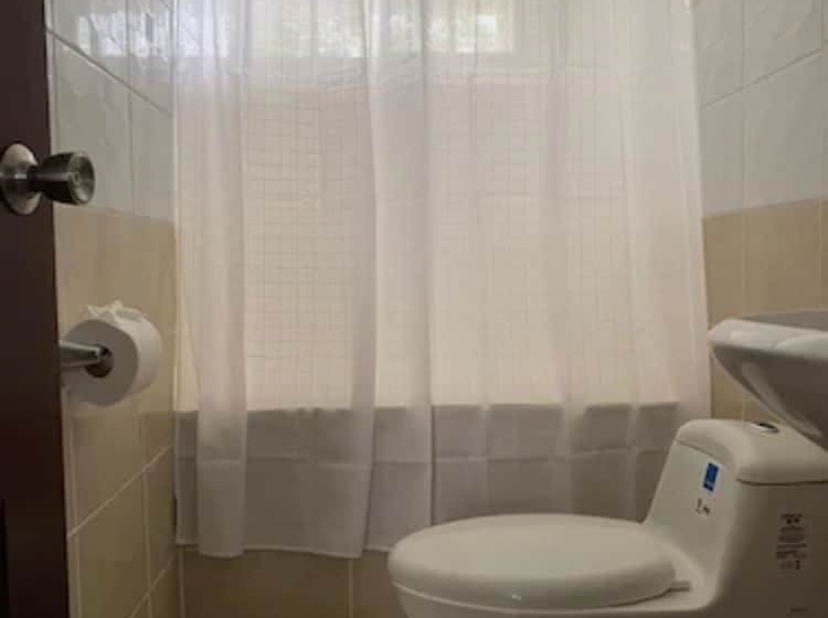 هتل Ocean View Cahuita