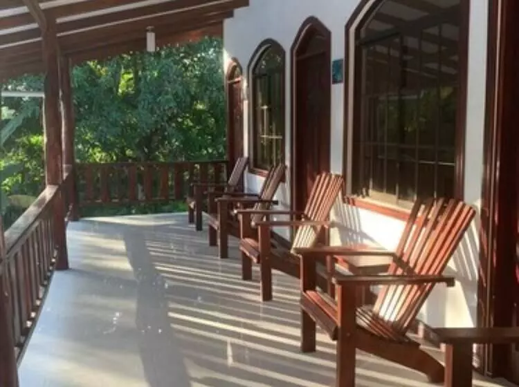 Hotelli Ocean View Cahuita