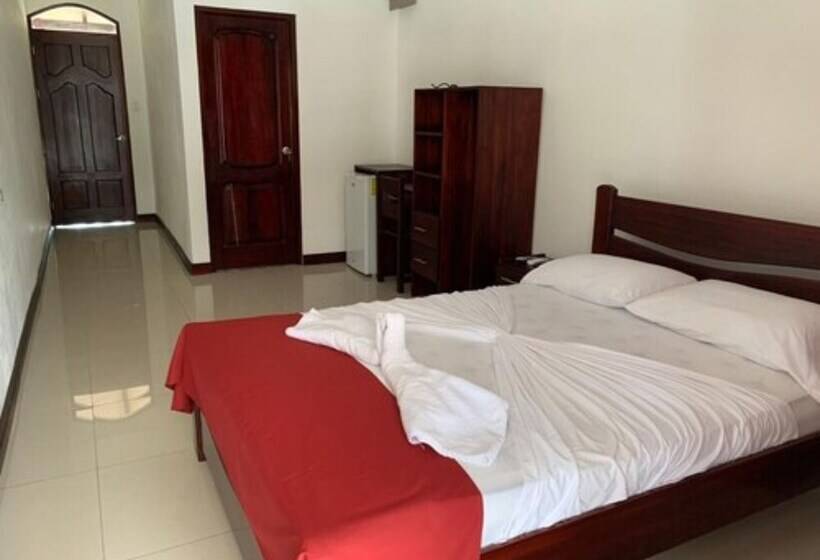 هتل Ocean View Cahuita