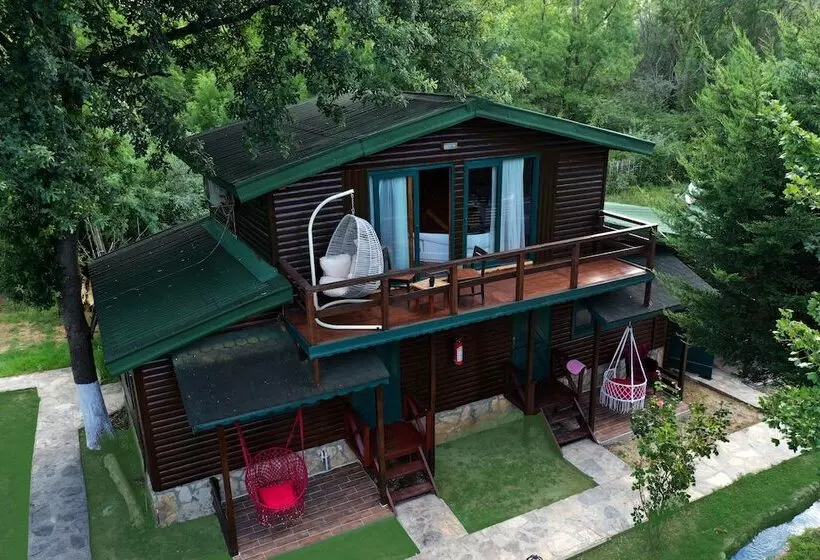 هتل Paradise Plus Agva