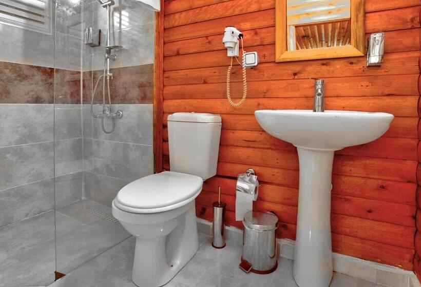 هتل Paradise Plus Agva