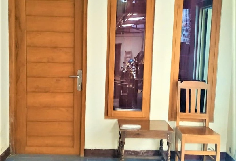 호텔 Pondok Wisata Jati Diri Jatijajar Syariah