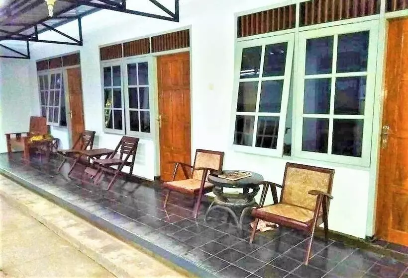 Hotelli Pondok Wisata Jati Diri Jatijajar Syariah