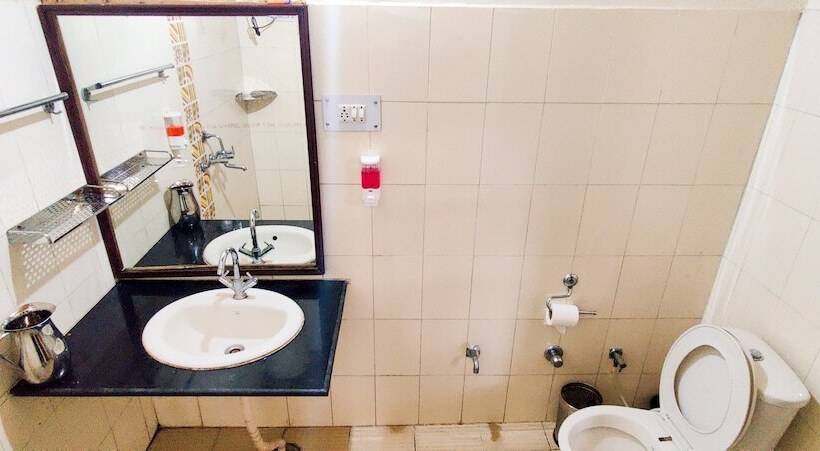 בית מלון כפרי Vedant Valley Resort, Kund