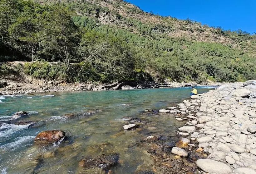 هتل Vedant Valley Resort, Kund