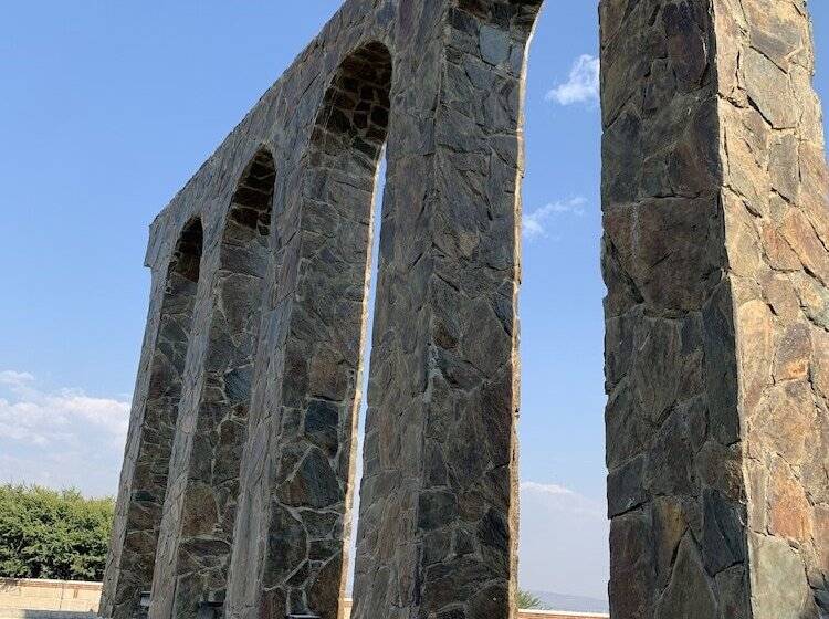 هتل Villas Mahando